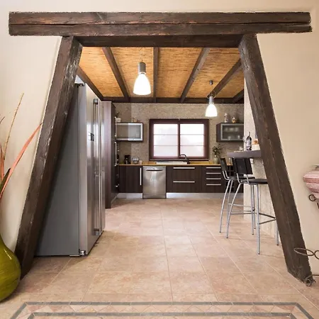 Ferienhaus In Tuineje Mit Grosser Terrasse Tesejerague