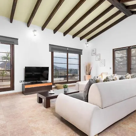 Ferienhaus In Tuineje Mit Grosser Terrasse * Tesejerague